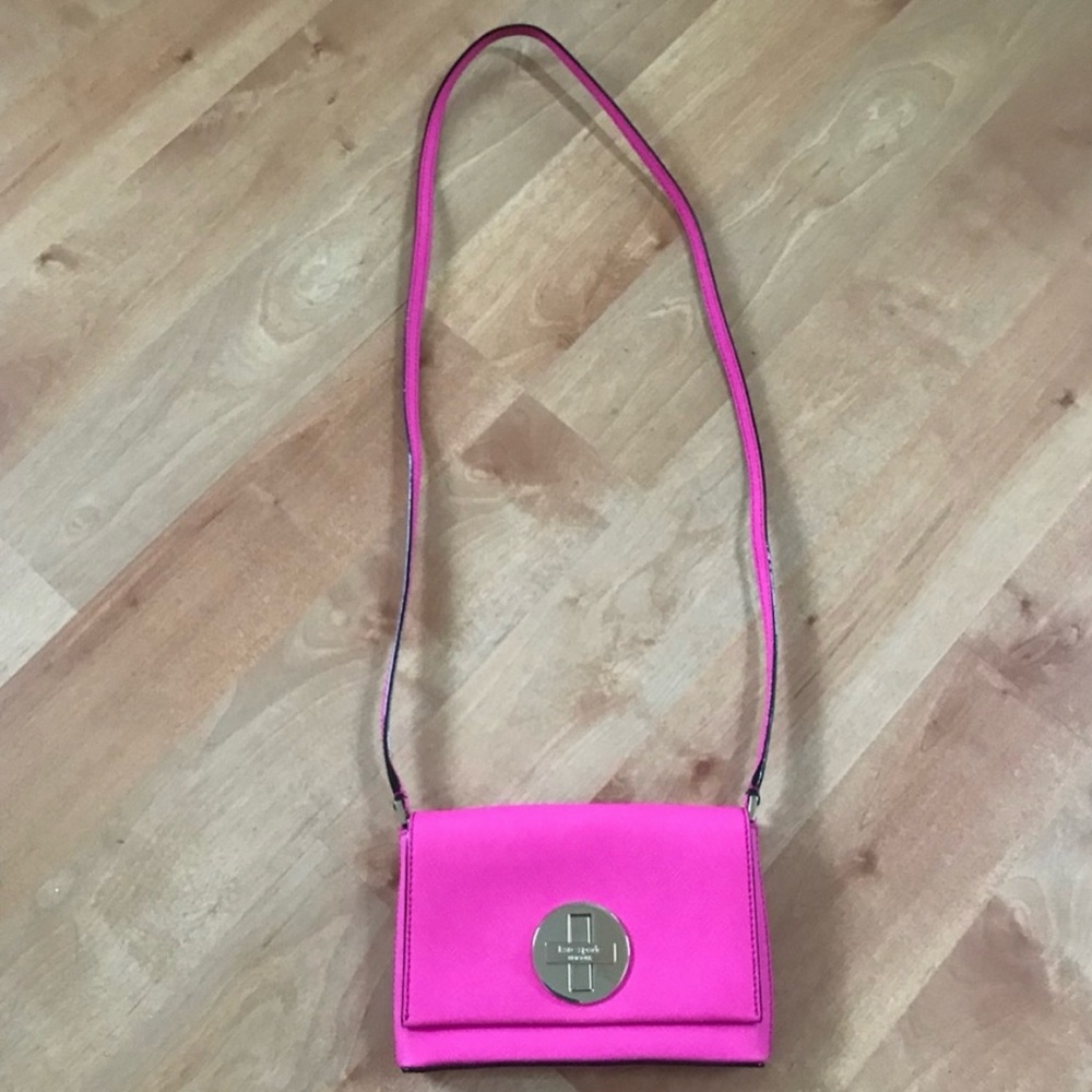 Hot Pink Kate Spade Crossbody 💖💞🌸